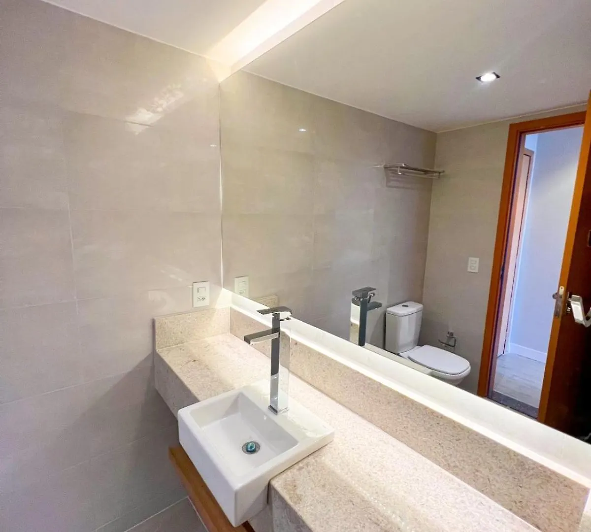 Aparthotel Apart Hotel Em Brasilia - Ma Empreendimentos
